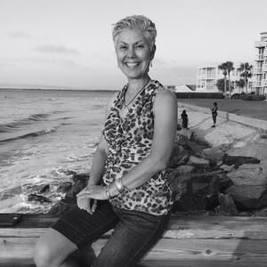 Meet your Posher, Kaye